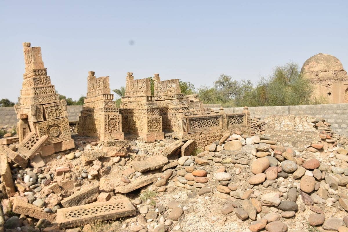 Ancestral Graveyard of Jam of Lasbela