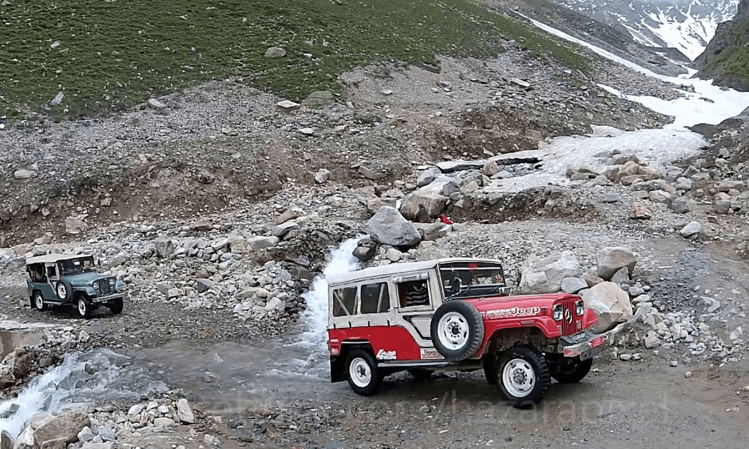 Snow Cross Jeep Rally