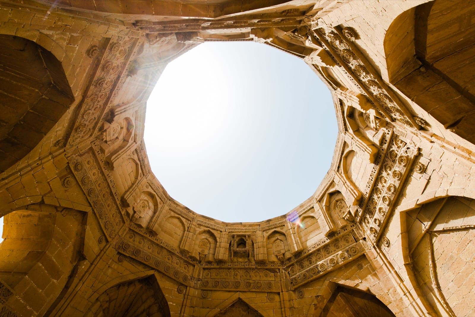 Thatta, Makli & Keenjhar