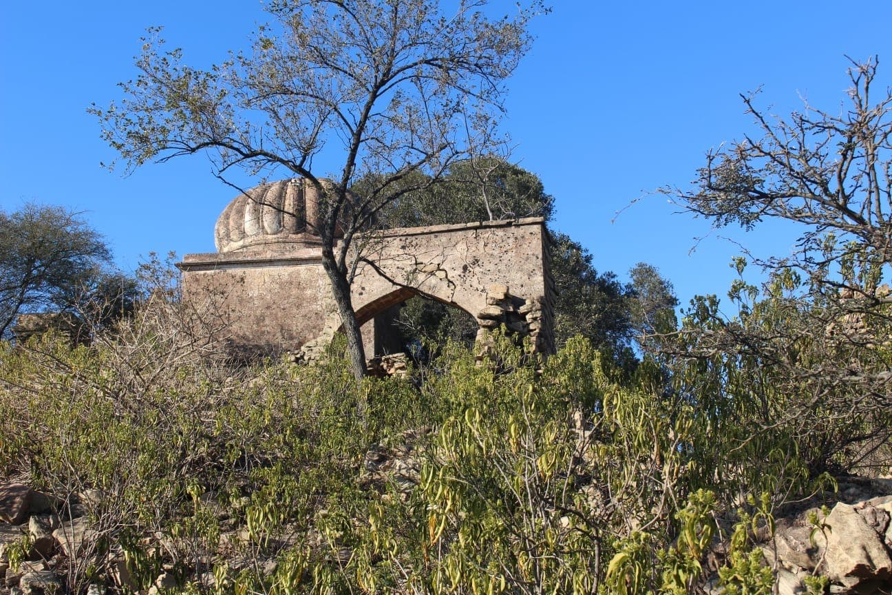 Guru Nanak's Shrine, Tilla Jogian