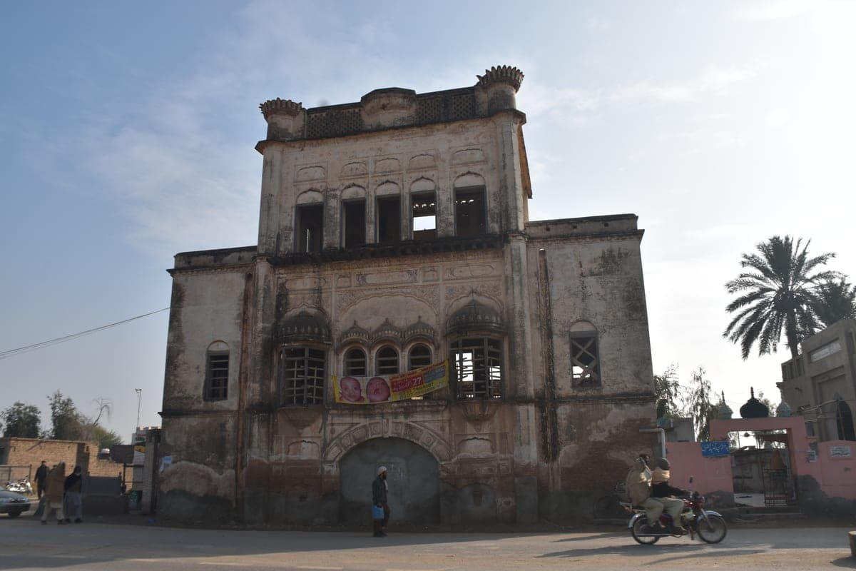 Haveli Sarfaraz Khan, Mianwali