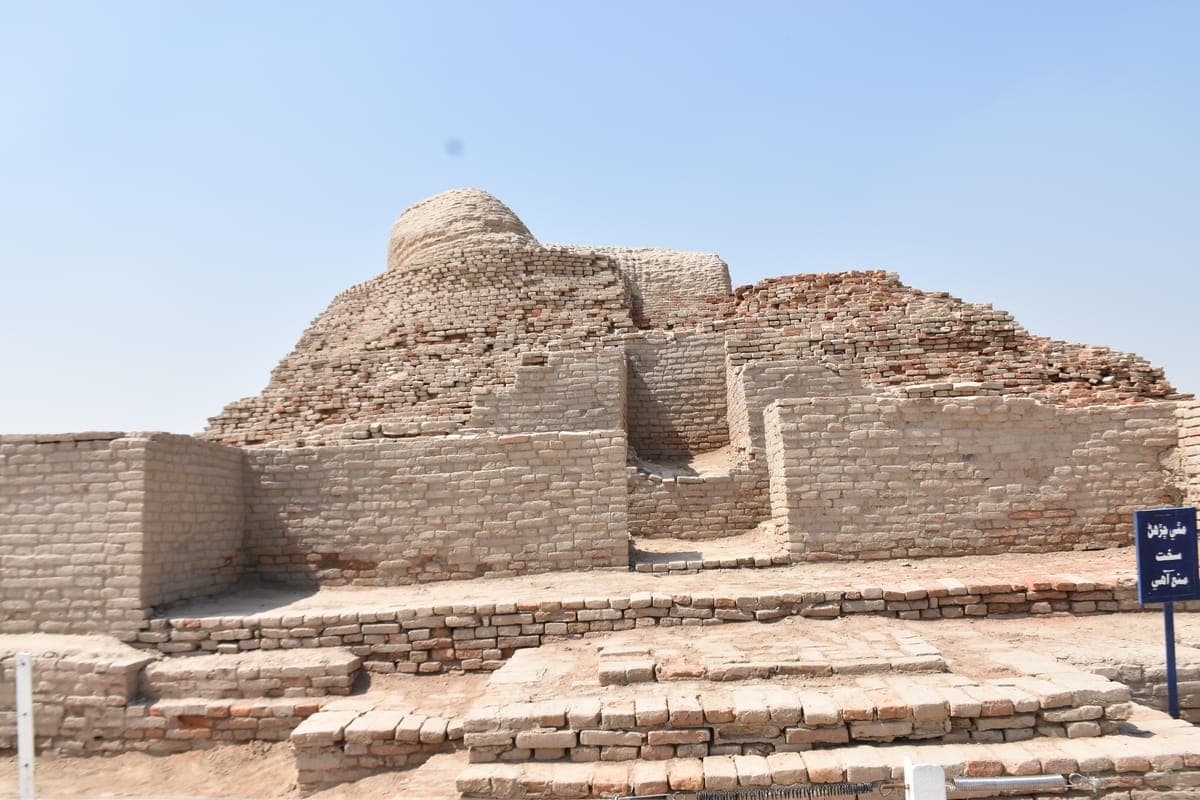 Mohenjo-daro: UNESCO World Heritage Site