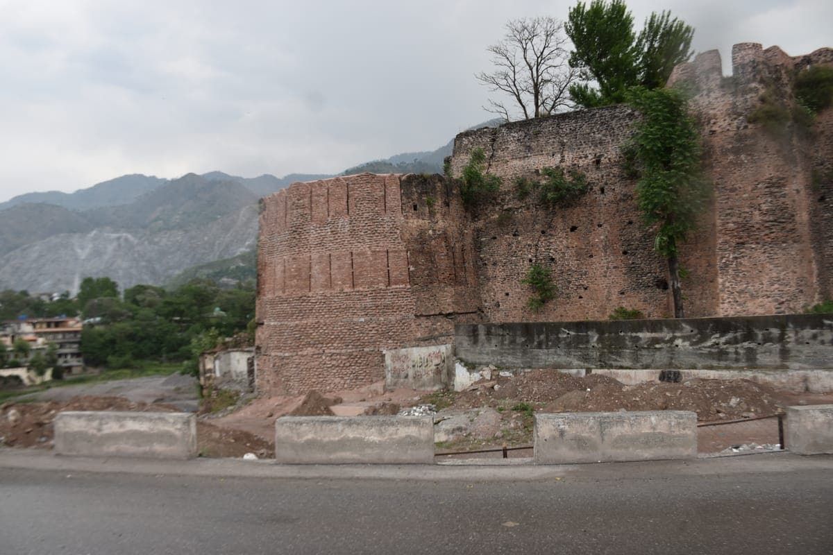 Red Fort (Muzaffarabad Fort)