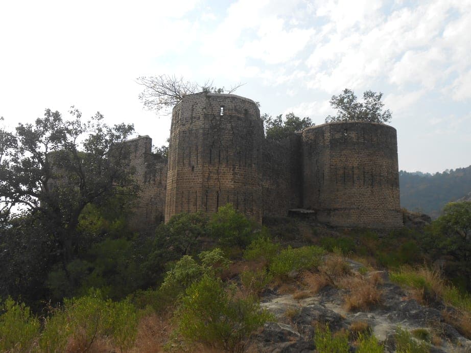Owin Fort, Sudhnoti