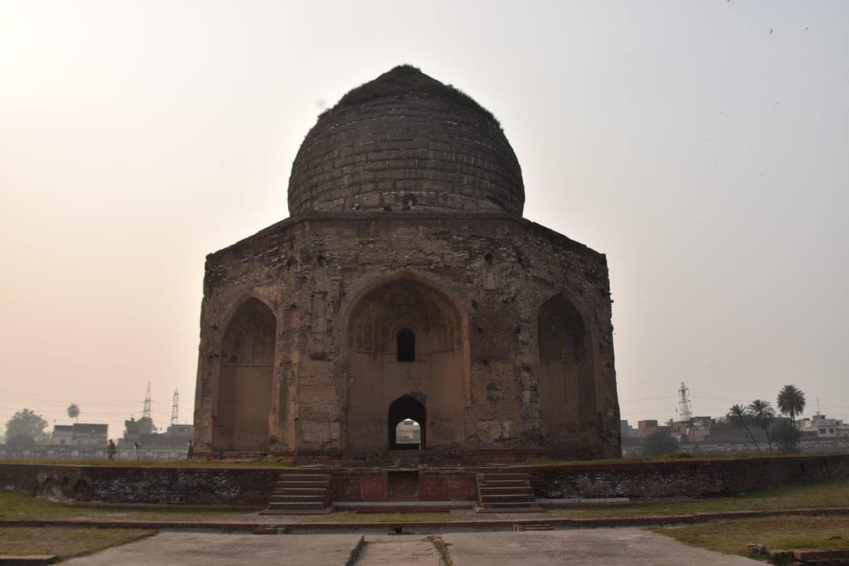 Tomb of Jahangir & Asif Khan (Shahdara Bagh)