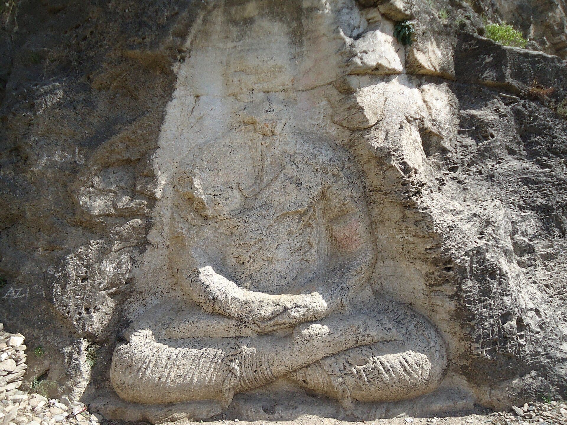 Ghalegay Buddha, Swat