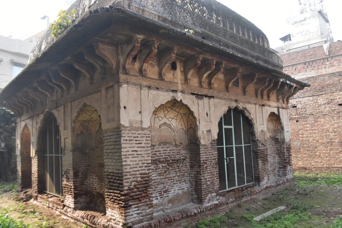 Jani Khan's Tomb