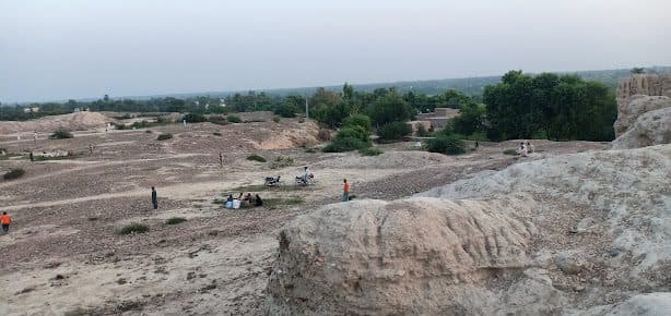 Mound at Akra
