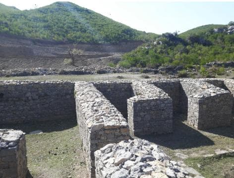 Giri Fort and Monastery