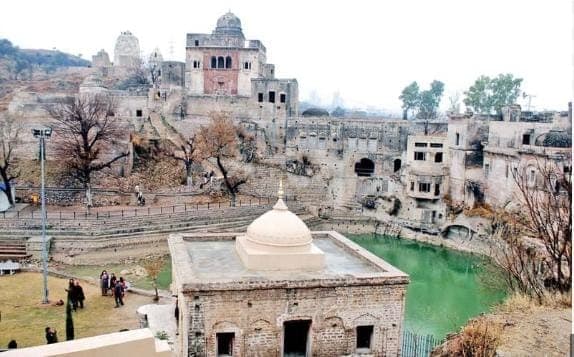 Katas Raj Stupa Remains, Chakwal