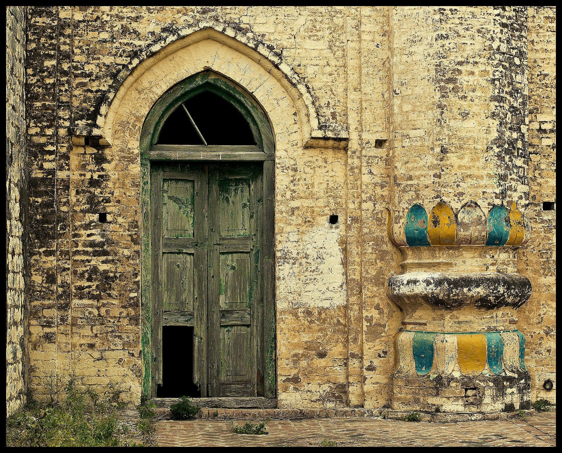 Rajgan Mosque, Khanpur