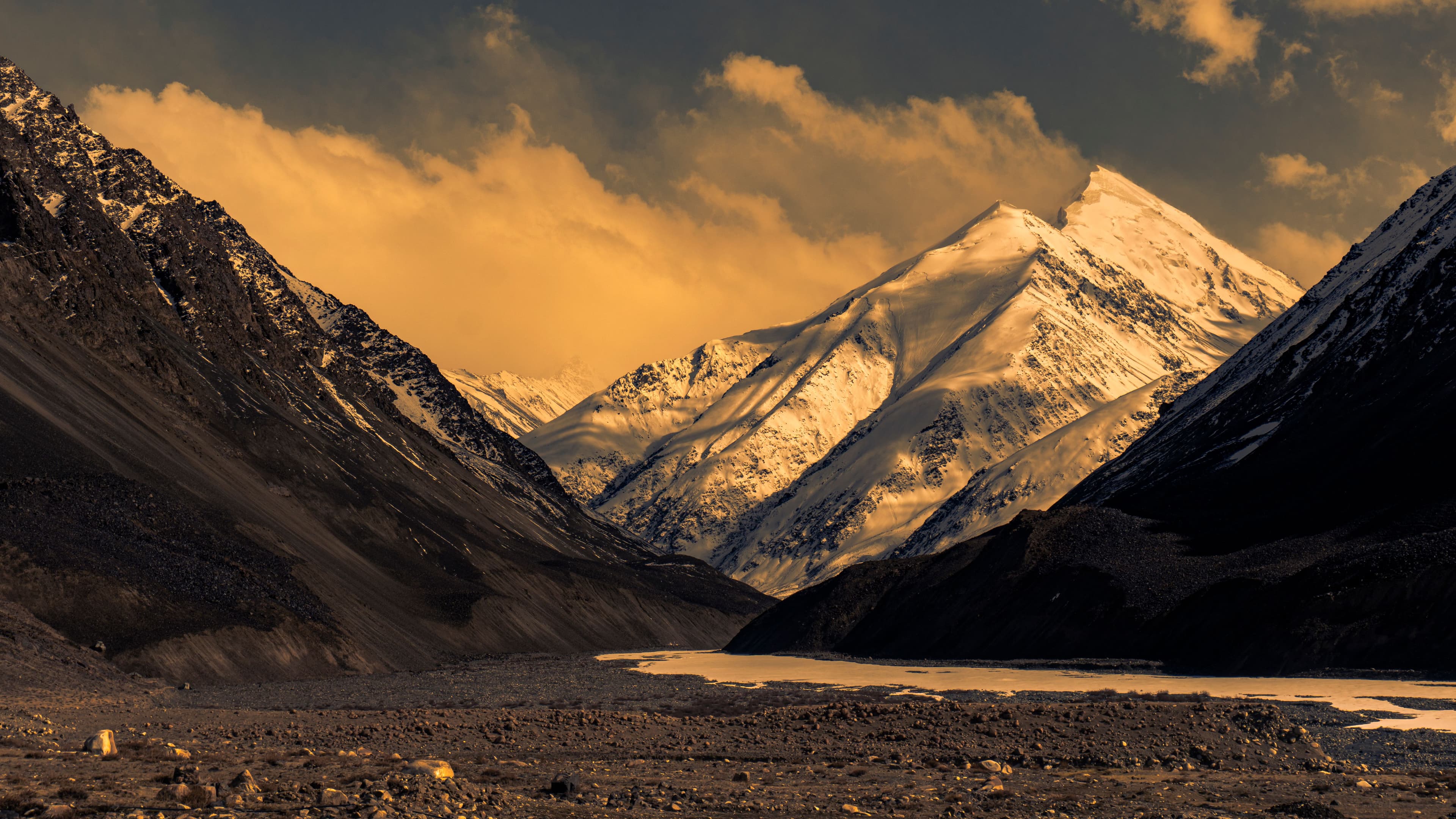 High-Altitude Lakes and Passes