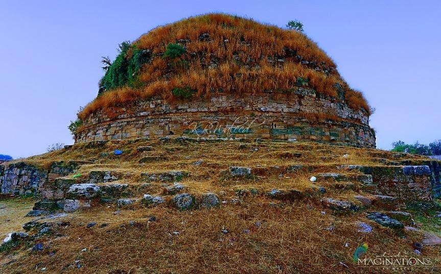Mankiala Stupa, Rawalpindi