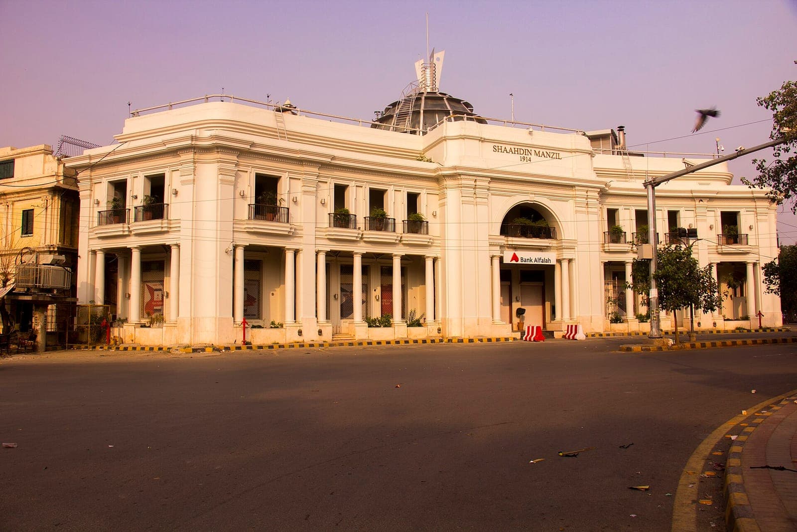 Shahdin Building, Lahore