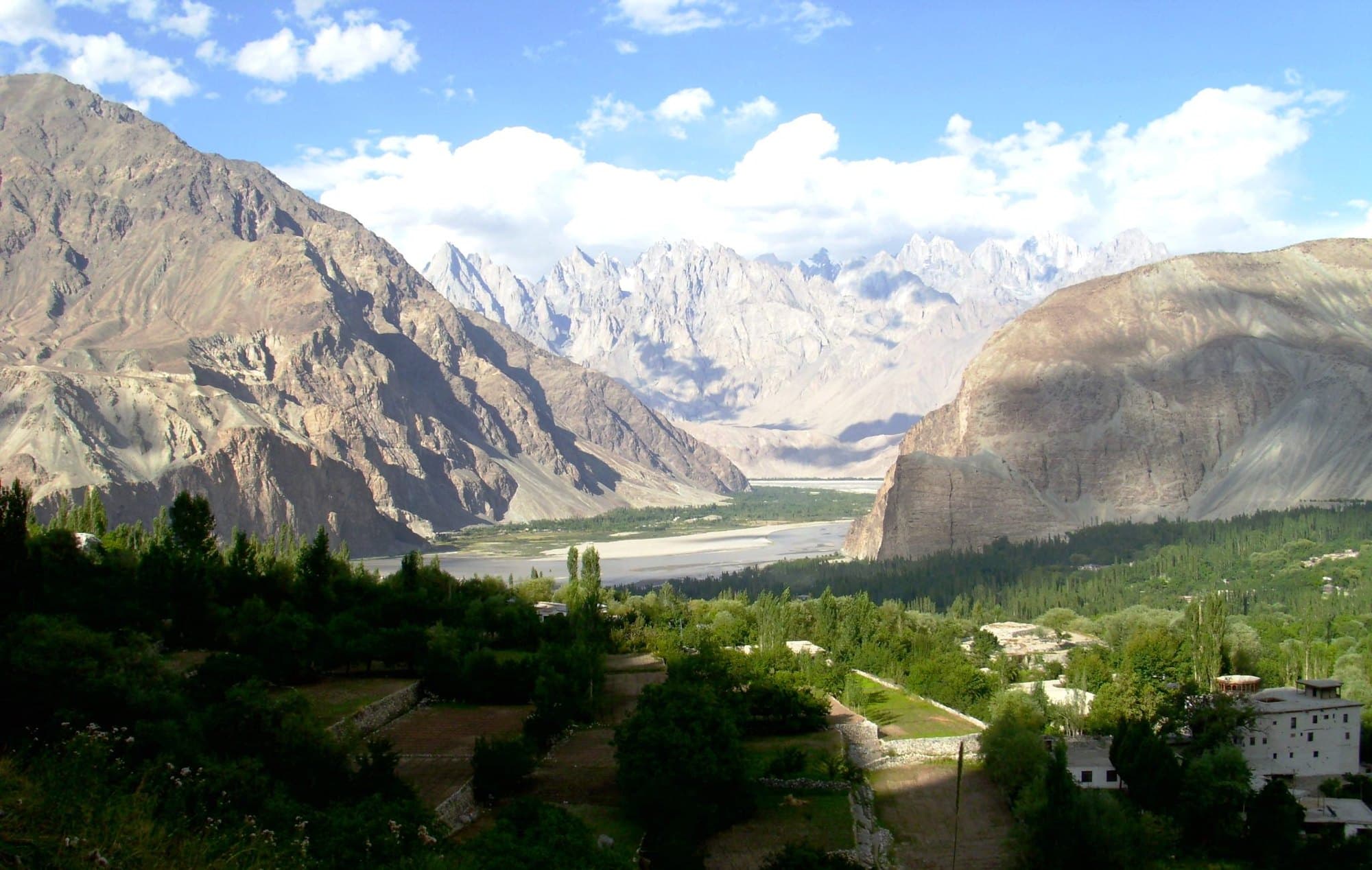 Chorbat Valley