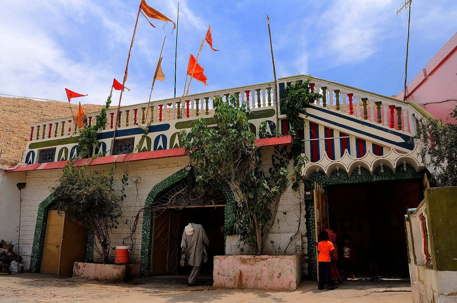 Kalka Devi Cave Temple, Aror
