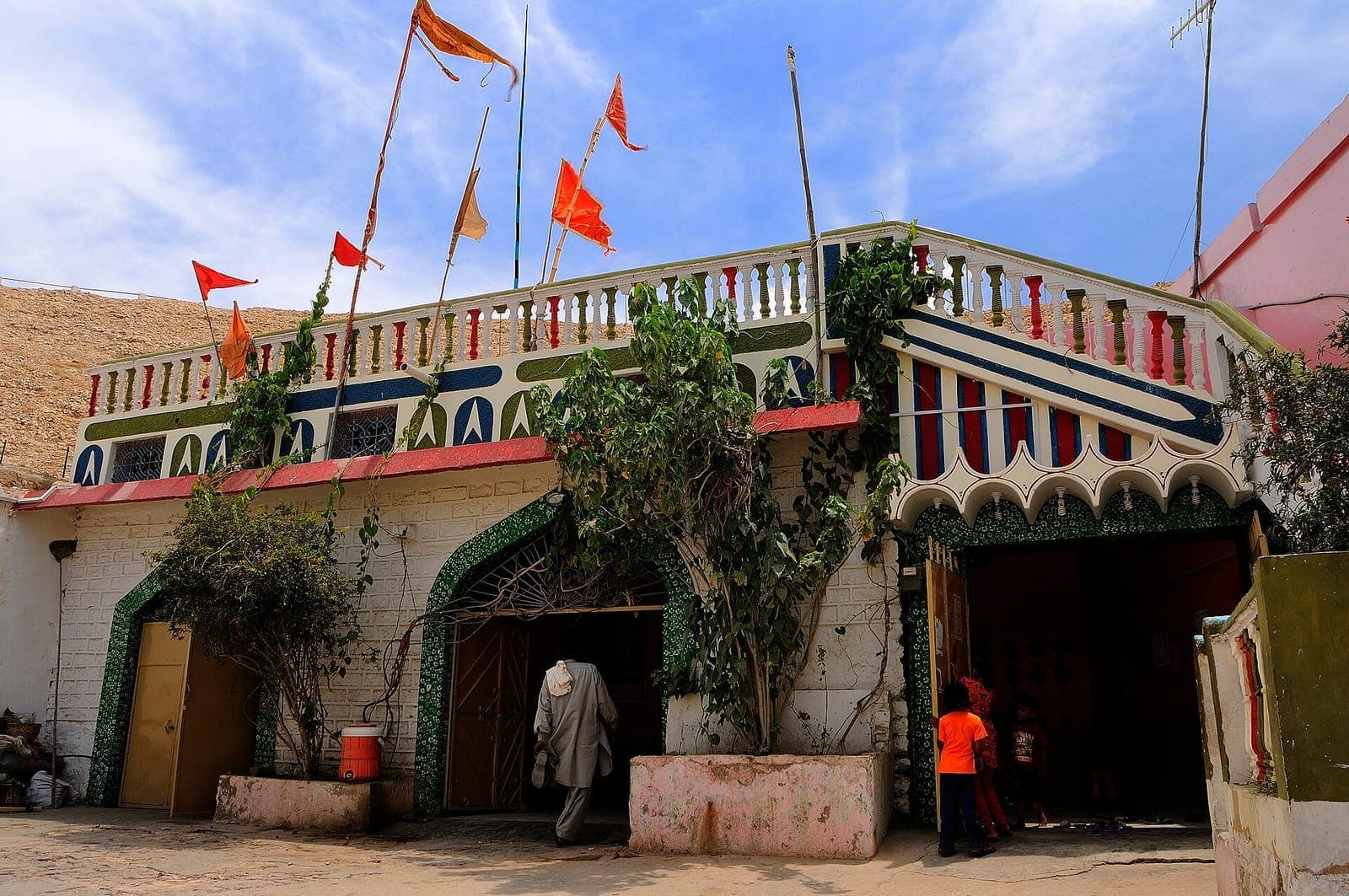 Kalka Devi Cave Temple, Aror