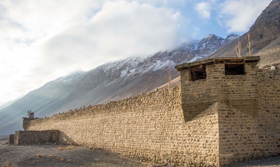 Kalam Darchi Fort